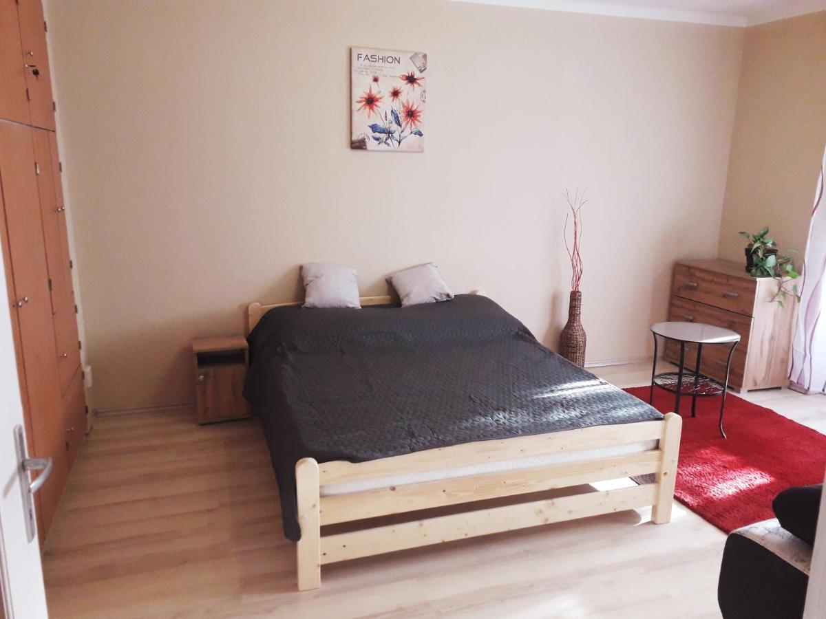Centrum Apartman Szolnok Zewnętrze zdjęcie